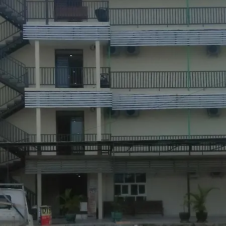 Reddoorz Plus At Pelita Guest House Balikpapan-2